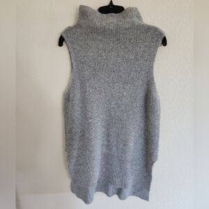 Mossimo Sleeveless Turtleneck Sweater